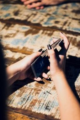 bầu cua trực tuyến Debet